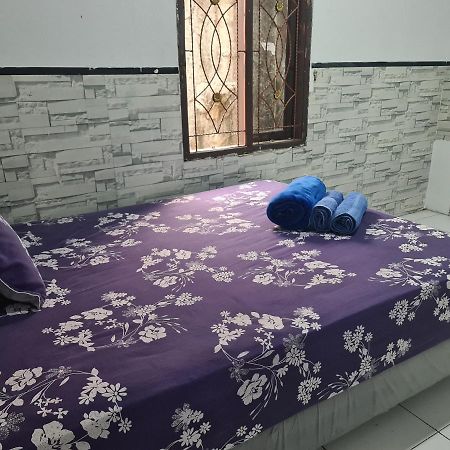 Kampung Istal Villa Pamijahan Богор Екстериор снимка