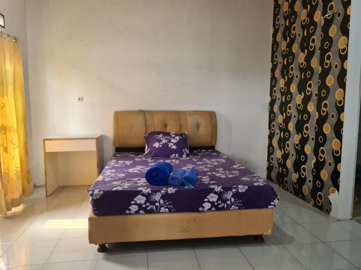 Kampung Istal Villa Pamijahan Богор Екстериор снимка