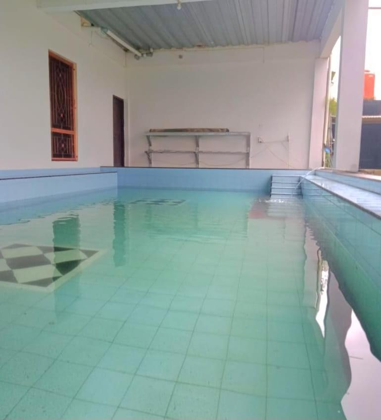 Kampung Istal Villa Pamijahan Богор Екстериор снимка